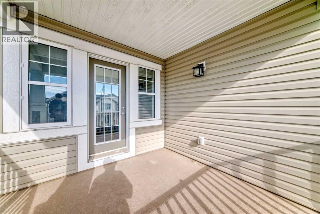 43 Carrington Crescent NW — photo 24