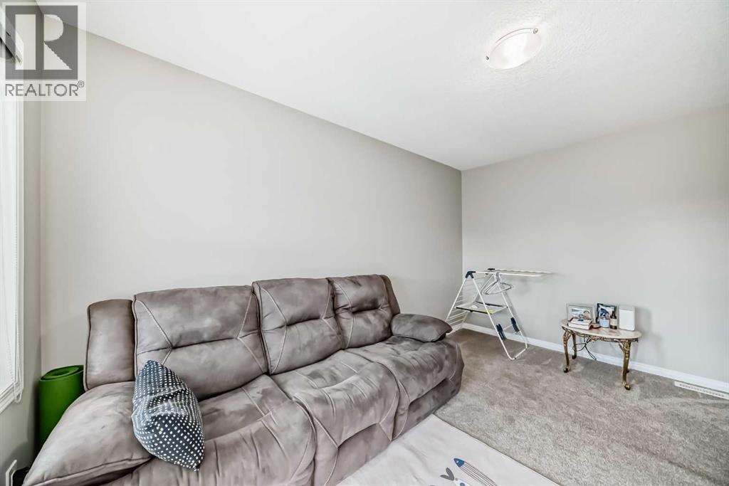 43 Carrington Crescent NW — photo 26