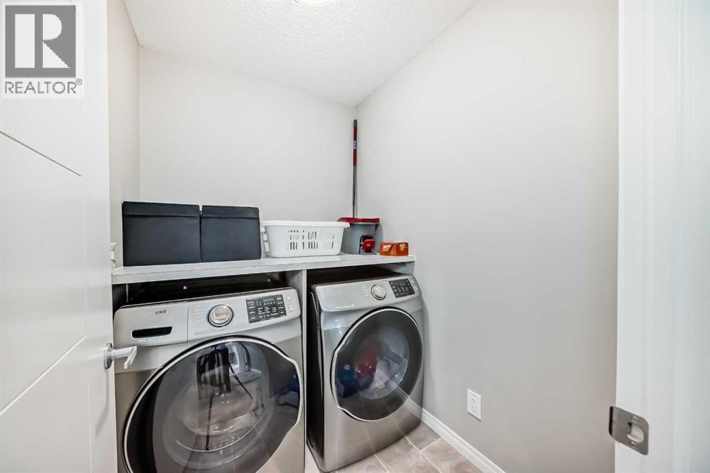 43 Carrington Crescent NW — photo 27