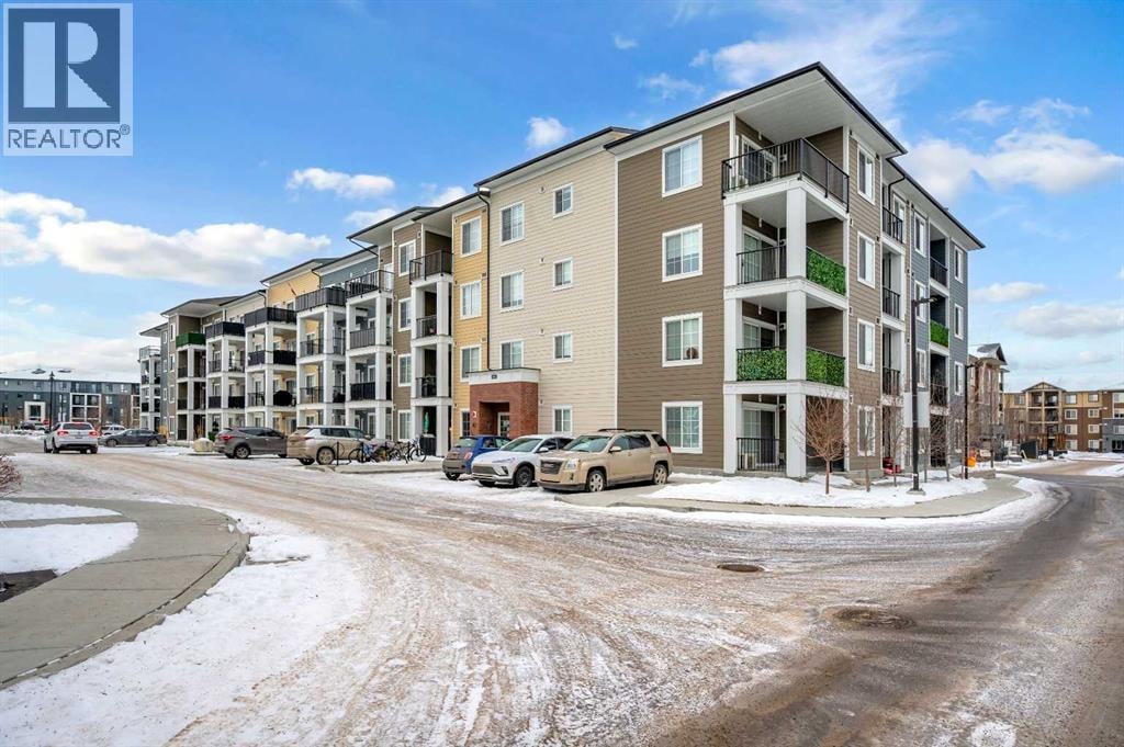 8218, 151 Legacy Main Street SE — photo 2