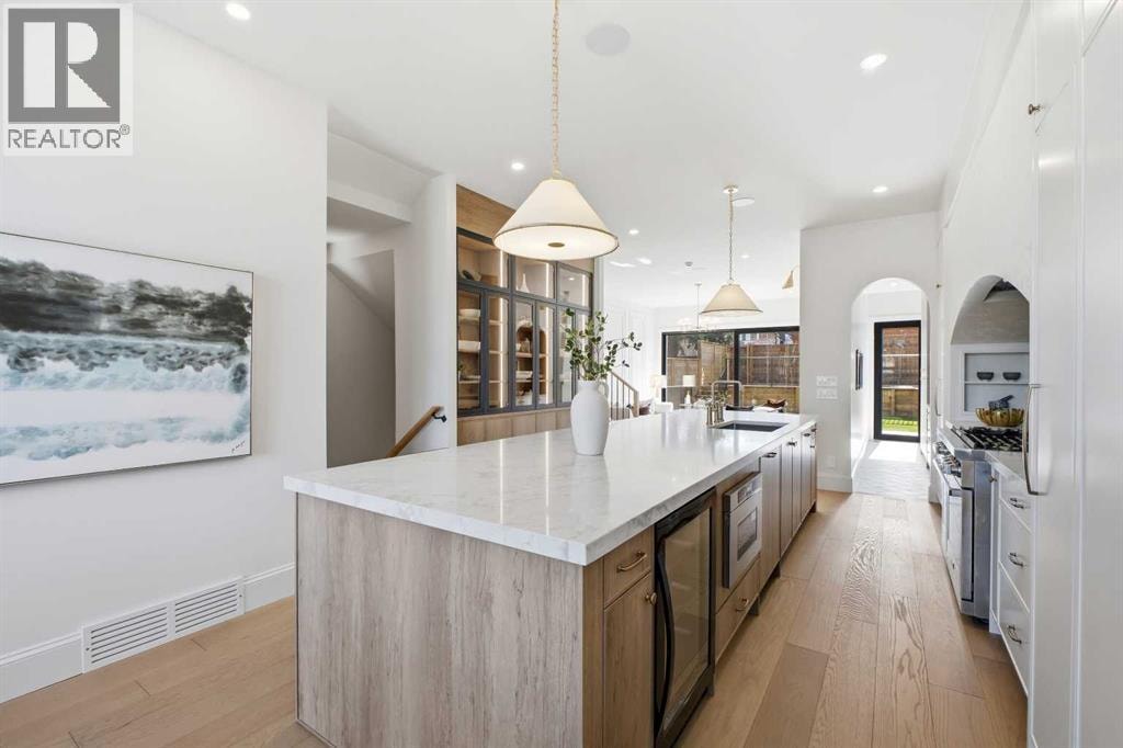 2023 27 Avenue SW — photo 13