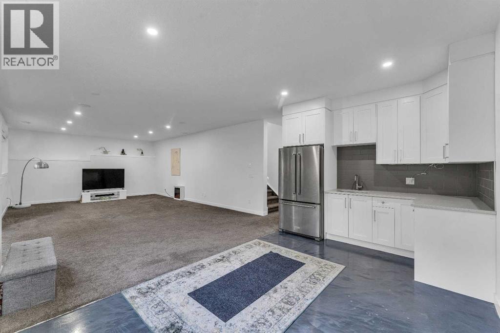 205 Kinniburgh Cove — photo 40