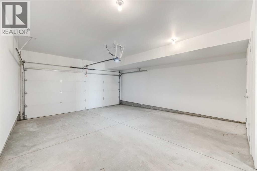 213, 857 Belmont Drive SW — photo 16