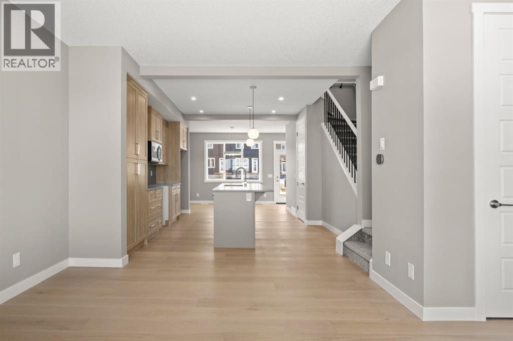 656 Sora Boulevard SE — photo 3