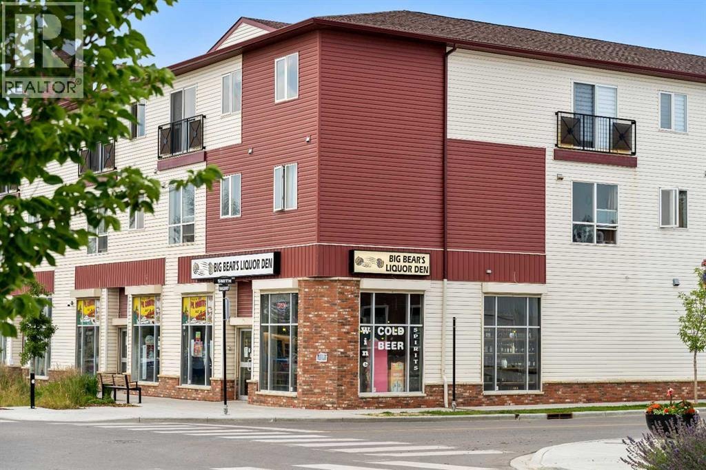 208, 1010 Railway Street — photo 17