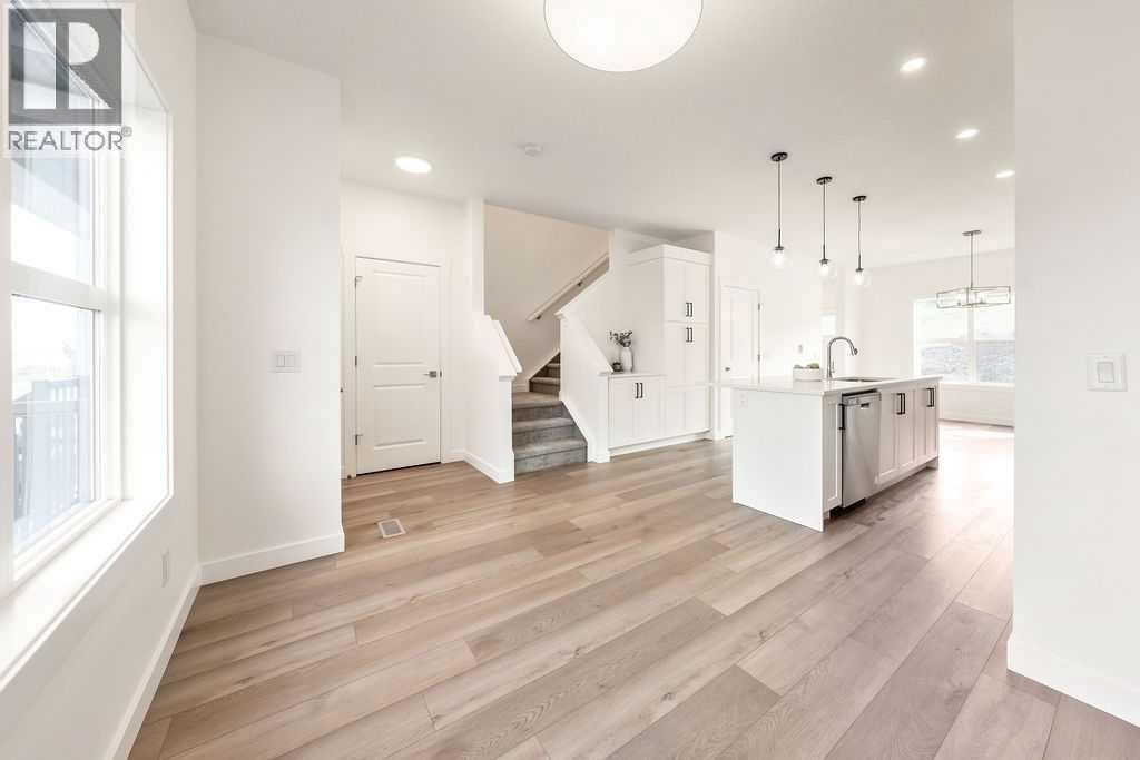 905, 525 River Heights Drive — photo 6