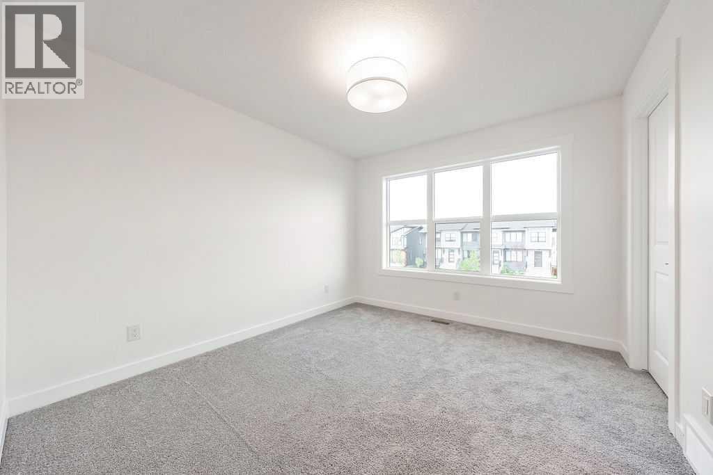 905, 525 River Heights Drive — photo 17