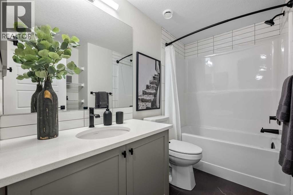 203 Huxland Path NE — photo 42