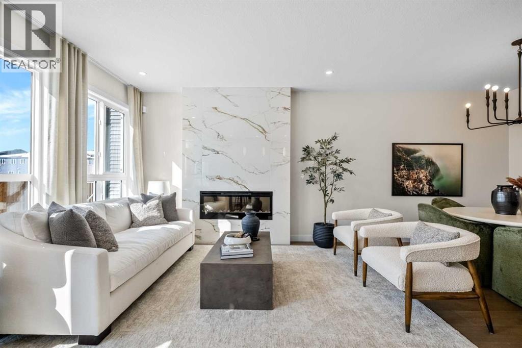 203 Huxland Path NE — photo 3