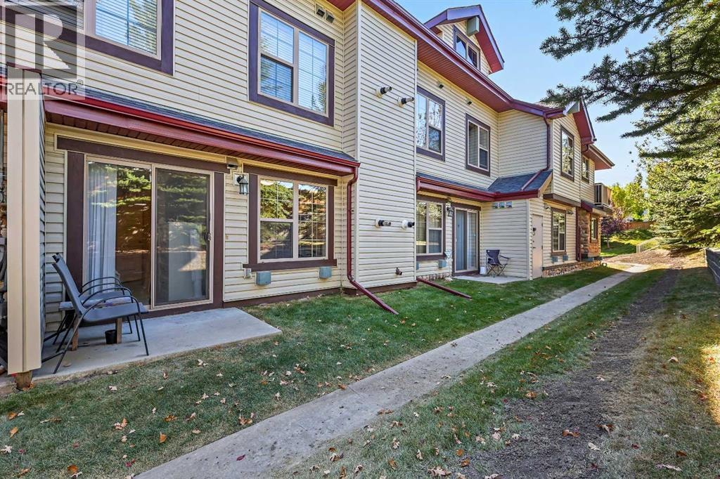 104, 15 Everridge Square SW — photo 21