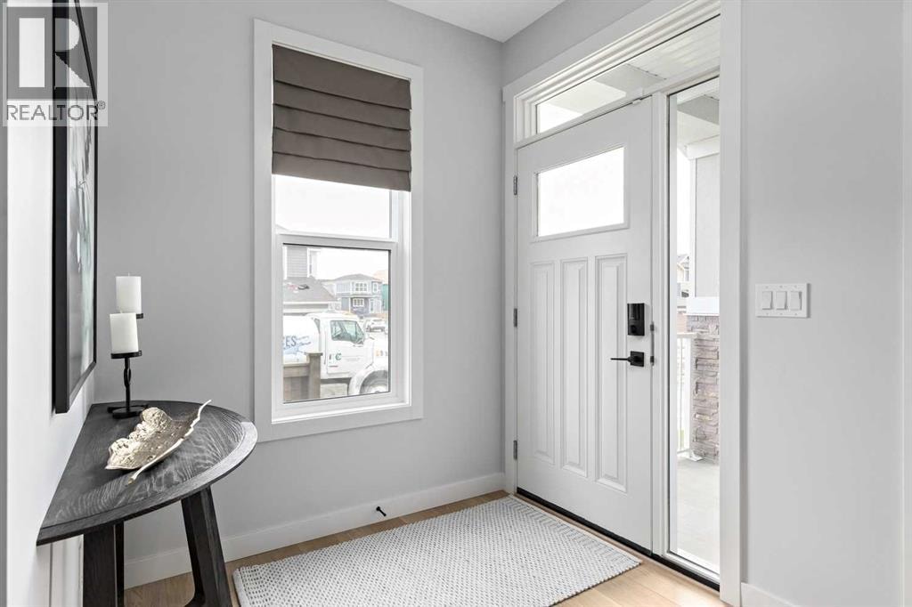 297 Homestead Terrace NE — photo 4