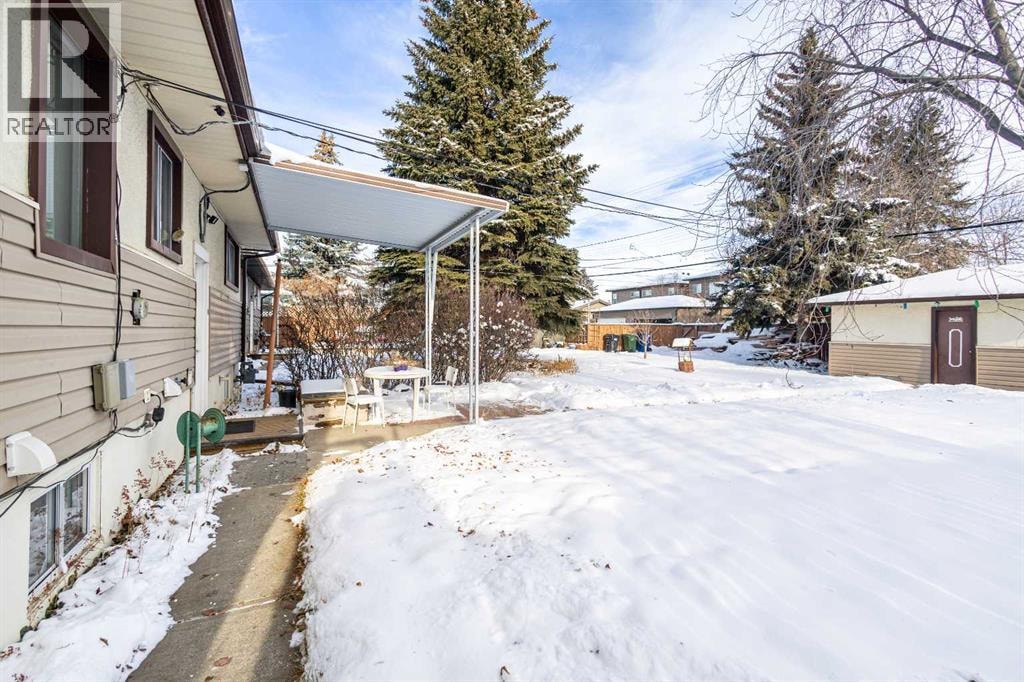2812 24 Street NW — photo 47
