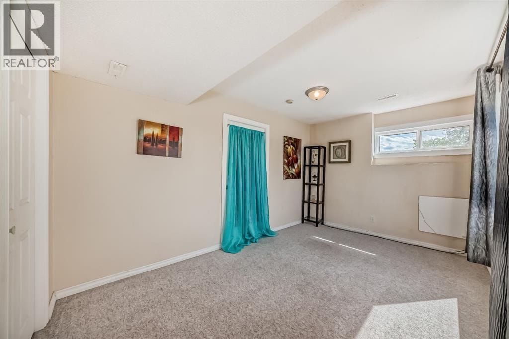 240076 PARADISE MEADOW Drive — photo 37