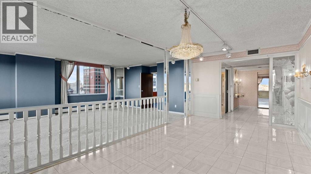 1002A, 500 Eau Claire Avenue SW — photo 15
