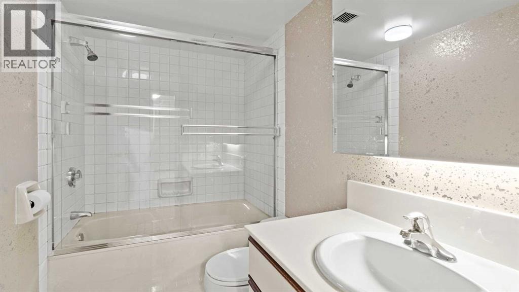 1002A, 500 Eau Claire Avenue SW — photo 38