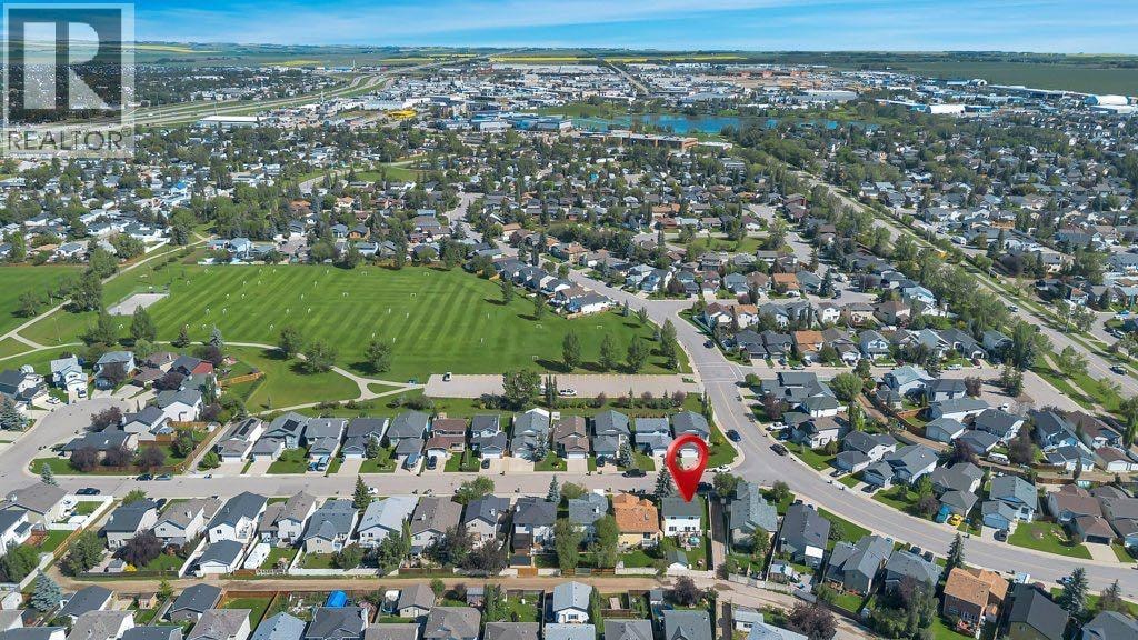 7 Springs Crescent SE — photo 31