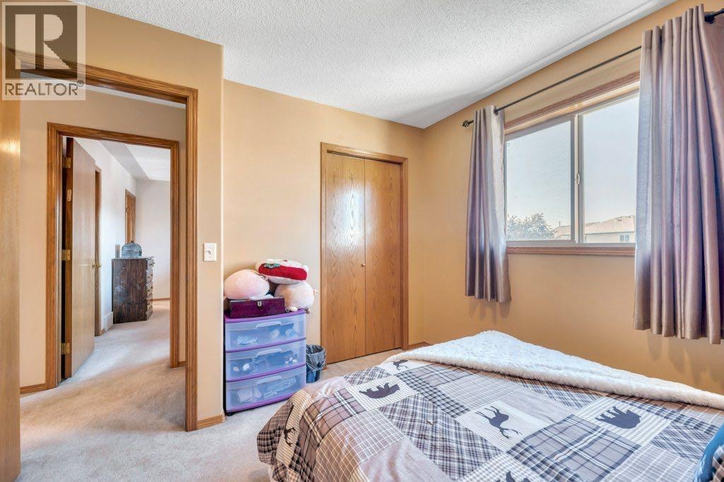 7 Springs Crescent SE — photo 18
