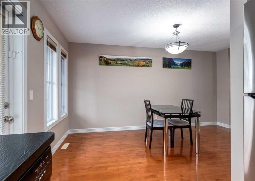 12 Royal Oak Lane NW — photo 12