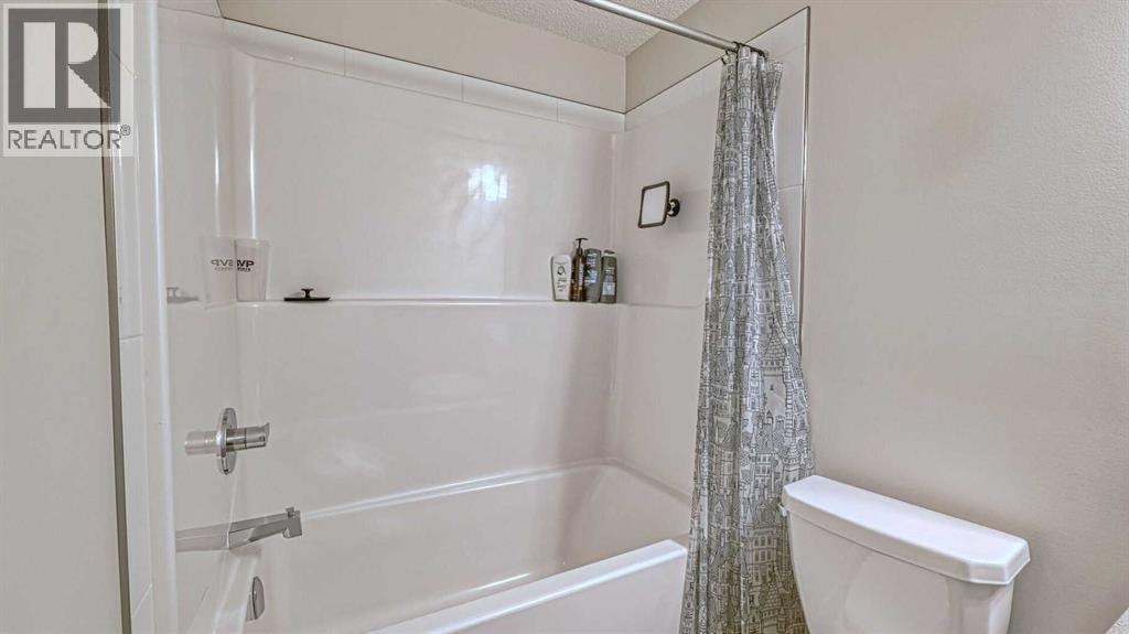 417 Cranbrook Square SE — photo 14