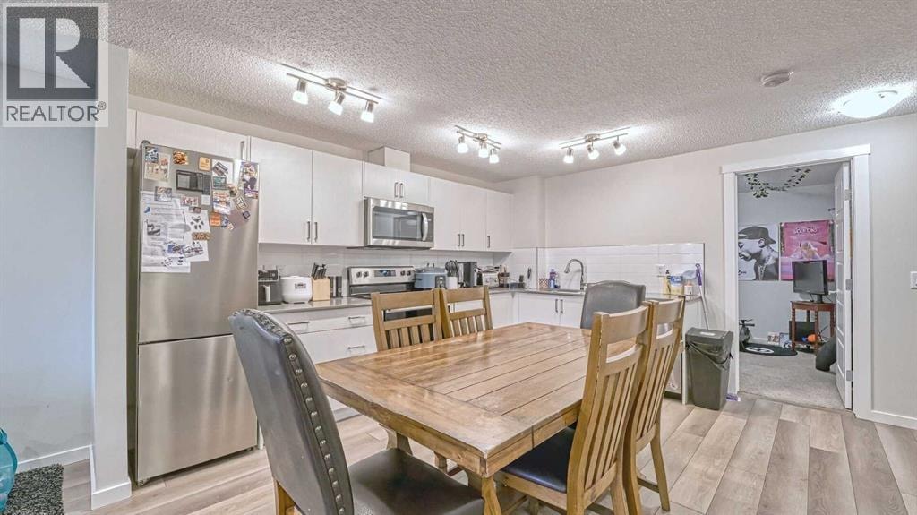 417 Cranbrook Square SE — photo 16
