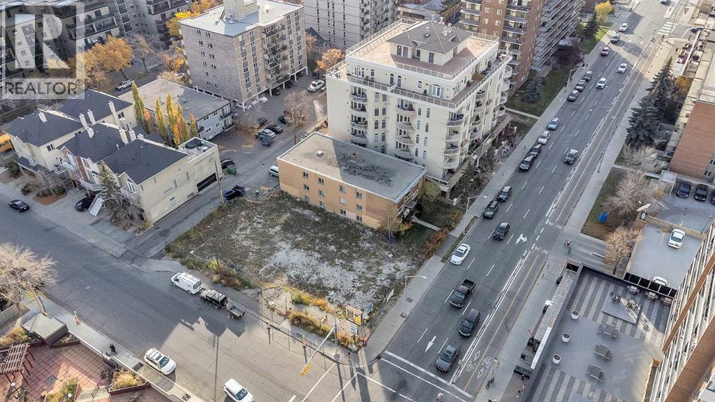 1309 12 Avenue SW — photo 8