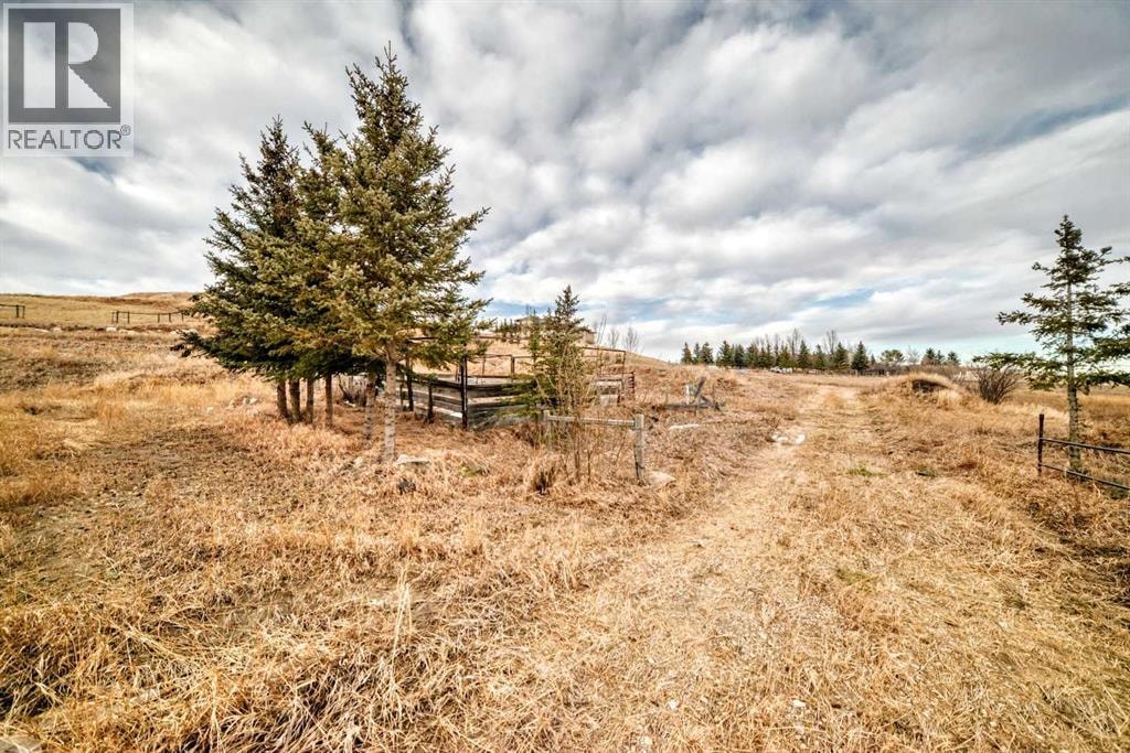 293016 Township Road 264 — photo 42