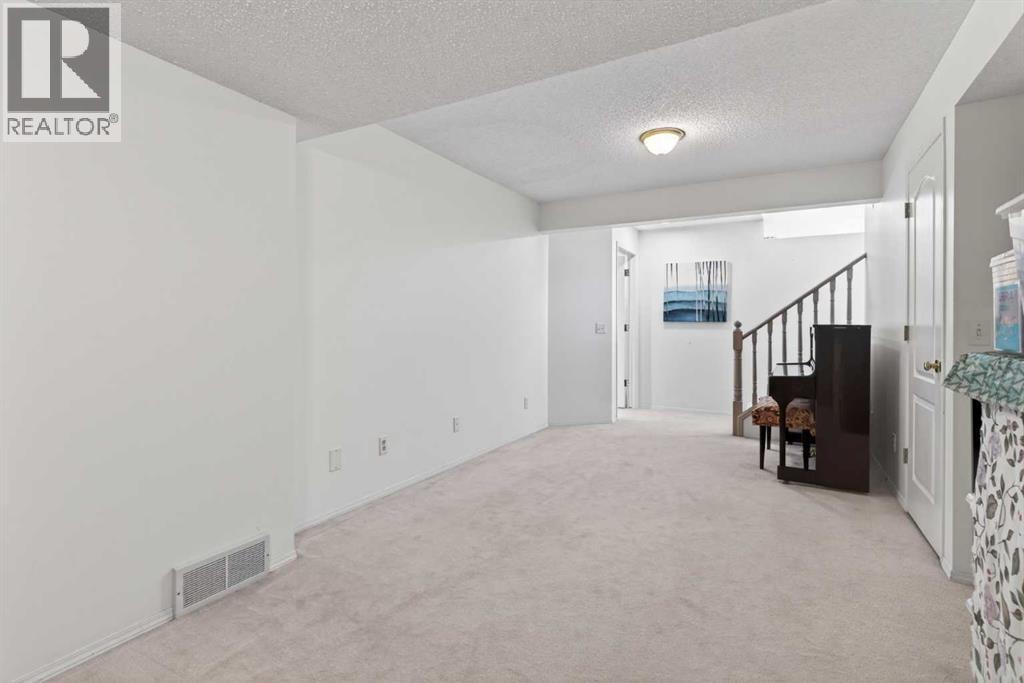 320 Sierra Morena Green SW — photo 9