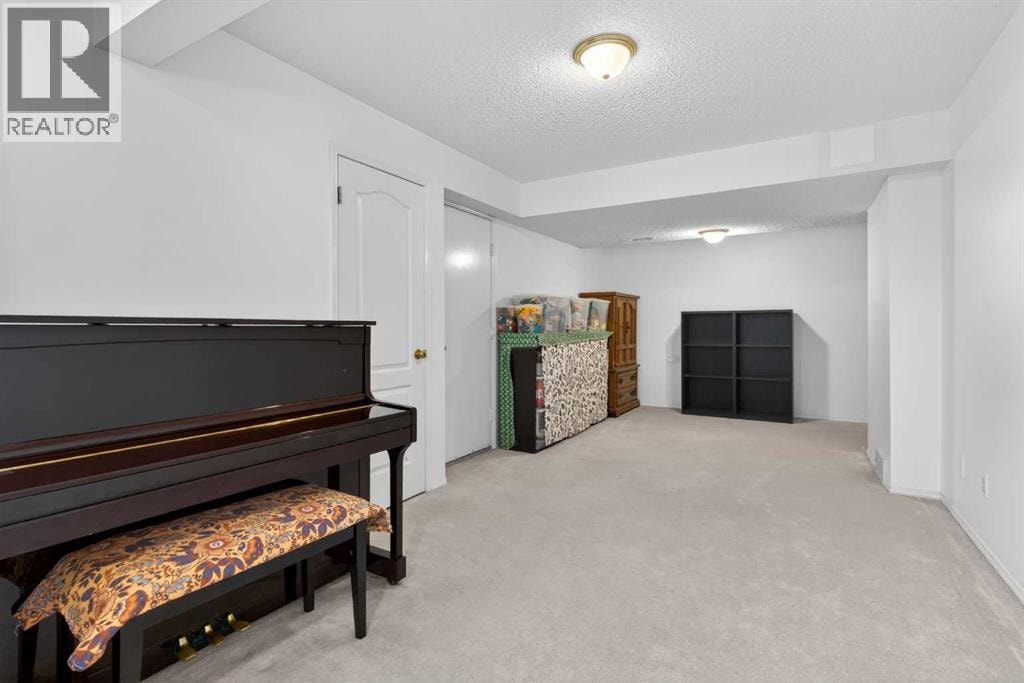 320 Sierra Morena Green SW — photo 8