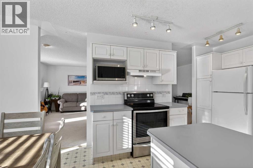 320 Sierra Morena Green SW — photo 24