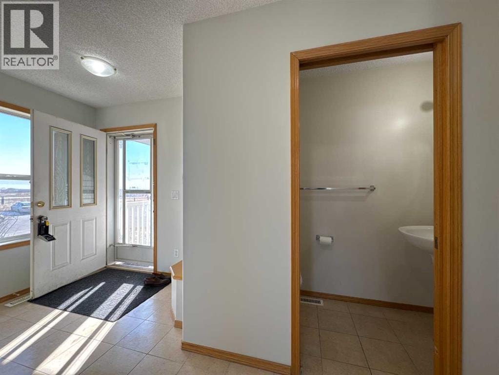 244 Los Alamos Place NE — photo 8