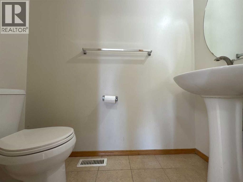 244 Los Alamos Place NE — photo 18