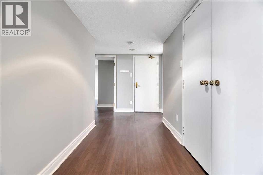 501, 318 26 Avenue SW — photo 18