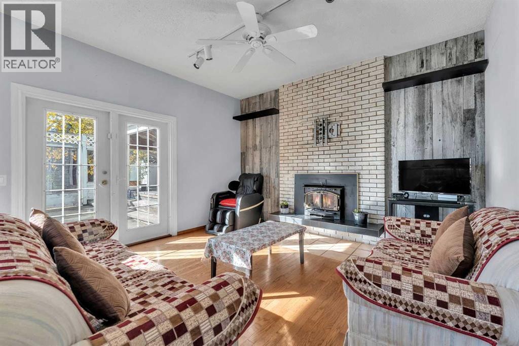 233081 Glenmore View Road — photo 23