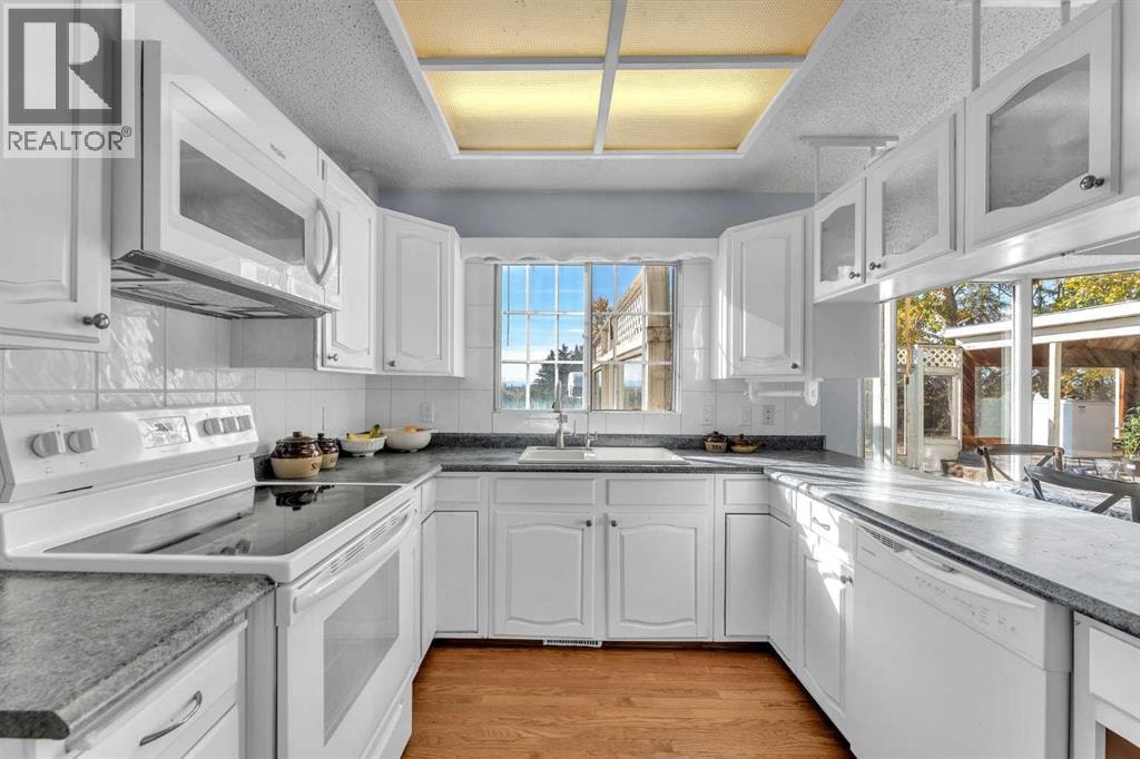 233081 Glenmore View Road — photo 19