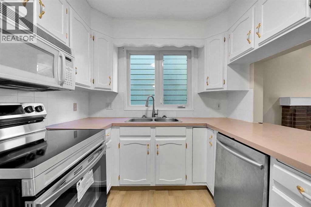 1111 Berkley Drive NW — photo 13