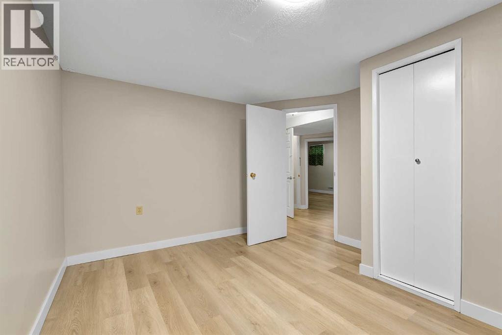 1111 Berkley Drive NW — photo 38