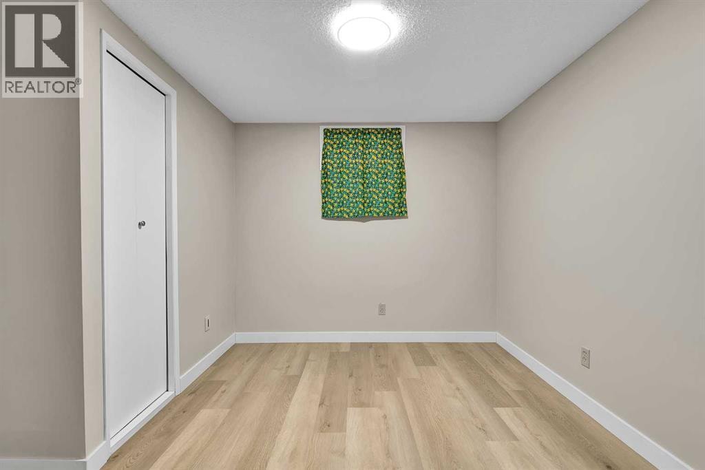 1111 Berkley Drive NW — photo 37