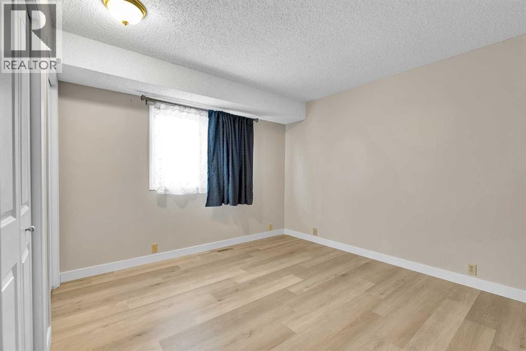 1111 Berkley Drive NW — photo 19