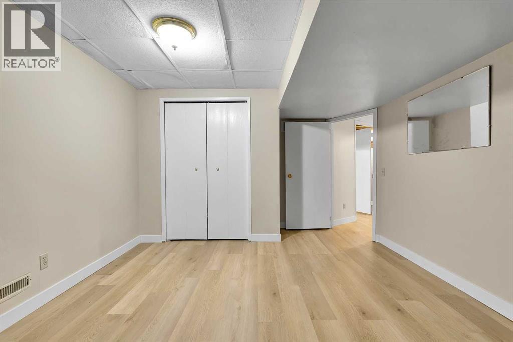 1111 Berkley Drive NW — photo 35