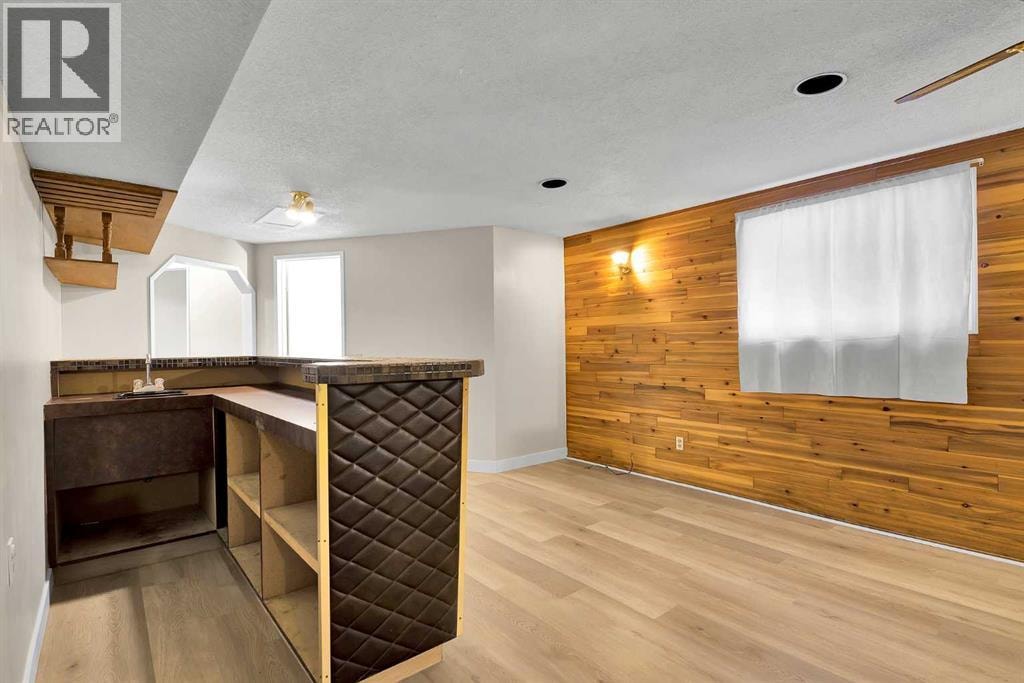 1111 Berkley Drive NW — photo 31