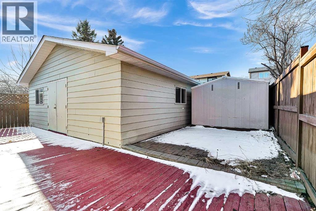 1111 Berkley Drive NW — photo 45