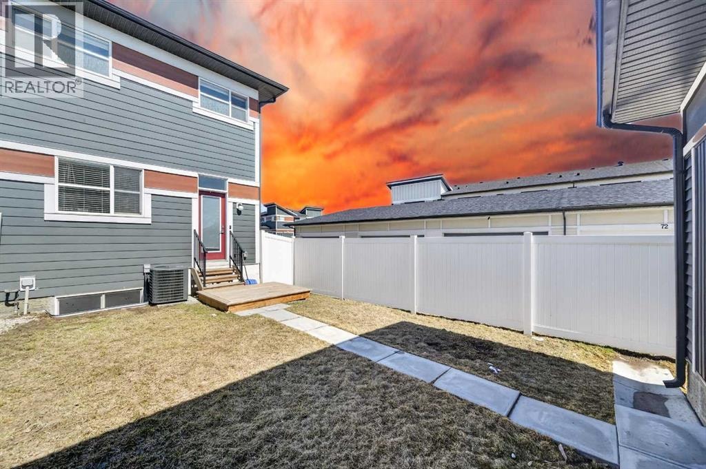 29 Skyview Parade NE — photo 25