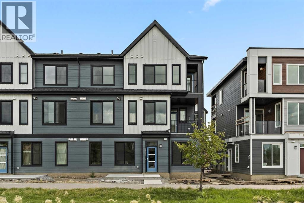 1104, 60 Howse Lane