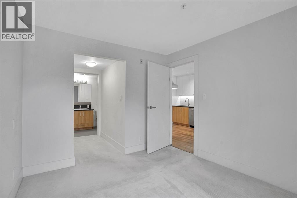 203, 510 Edmonton Trail NE — photo 17