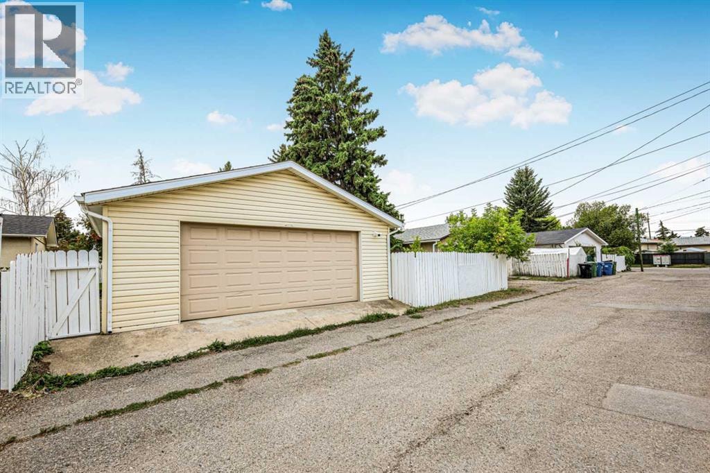 5112 Maryvale Drive NE — photo 20