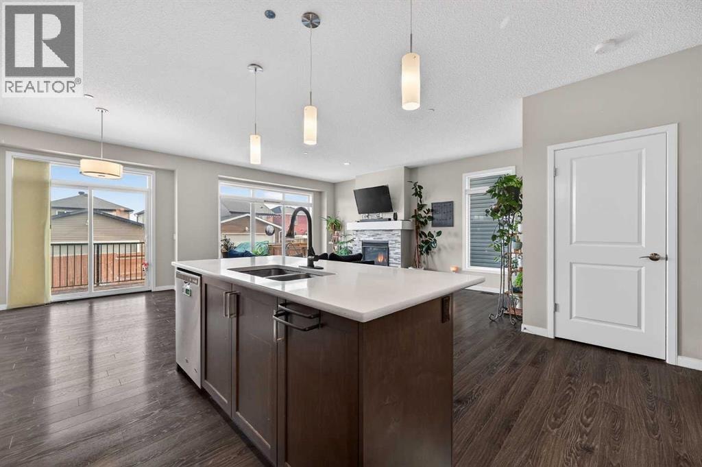 15 Fireside Crescent — photo 10