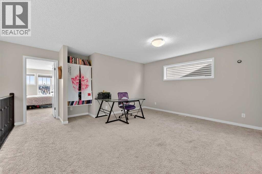 15 Fireside Crescent — photo 23