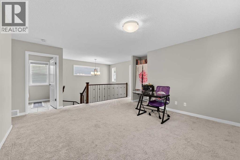 15 Fireside Crescent — photo 24