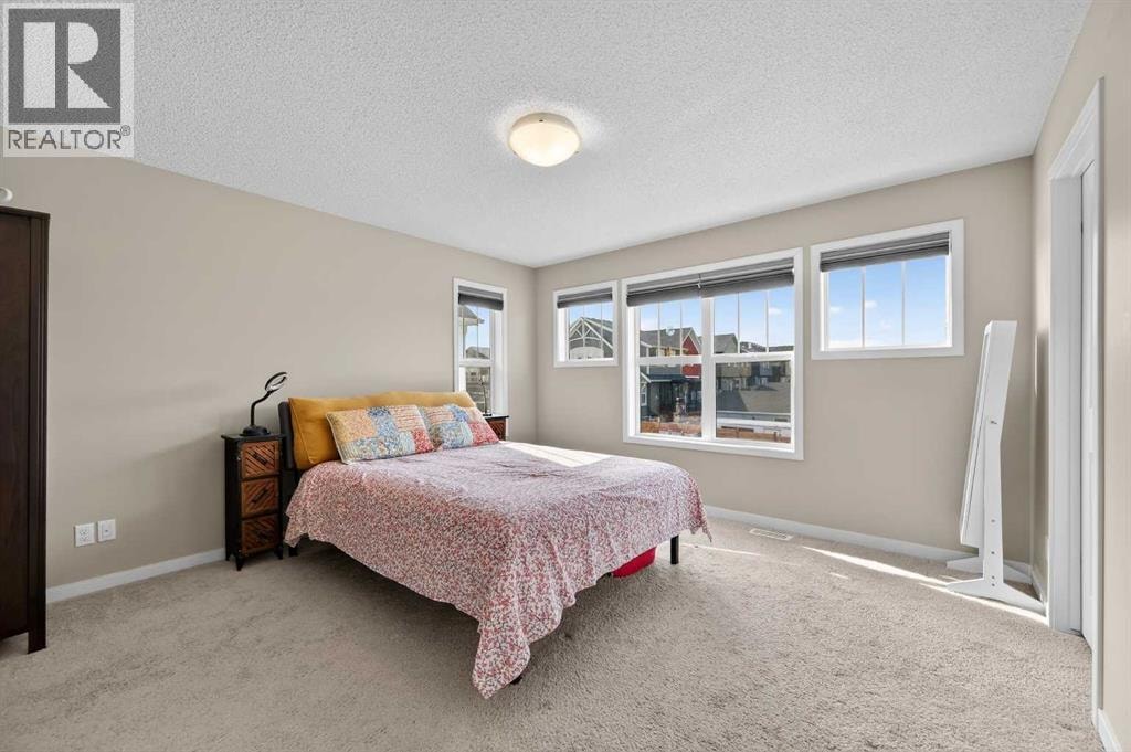15 Fireside Crescent — photo 26