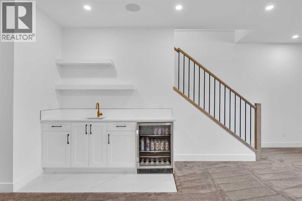 2625 29 Street SW — photo 44